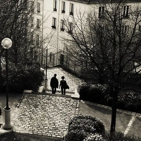 Konukevi Historical Marais Montmorency 1 Paris